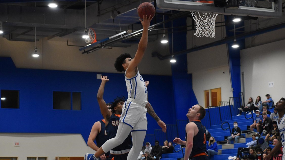 Record setting night lifts Peru State men s basketball over Avil