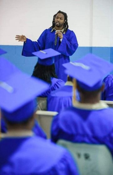 Earnest Jackson has graduated from college and started an inmate mentoring program while imprisoned at the Nebraska State Penitentiary.