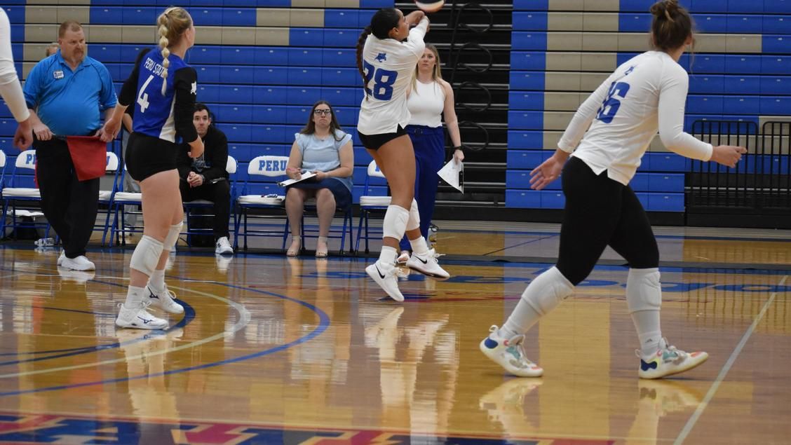 Bobcat Volleyball Falls to 1-3 in Conference with Loss at Central Methodist