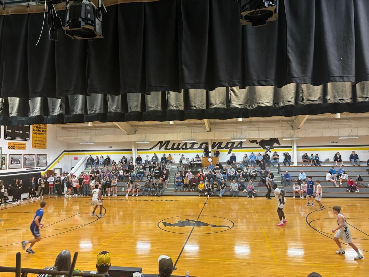 ElmwoodMurdock and McCool Junction Advance to D12 BBB Tourney