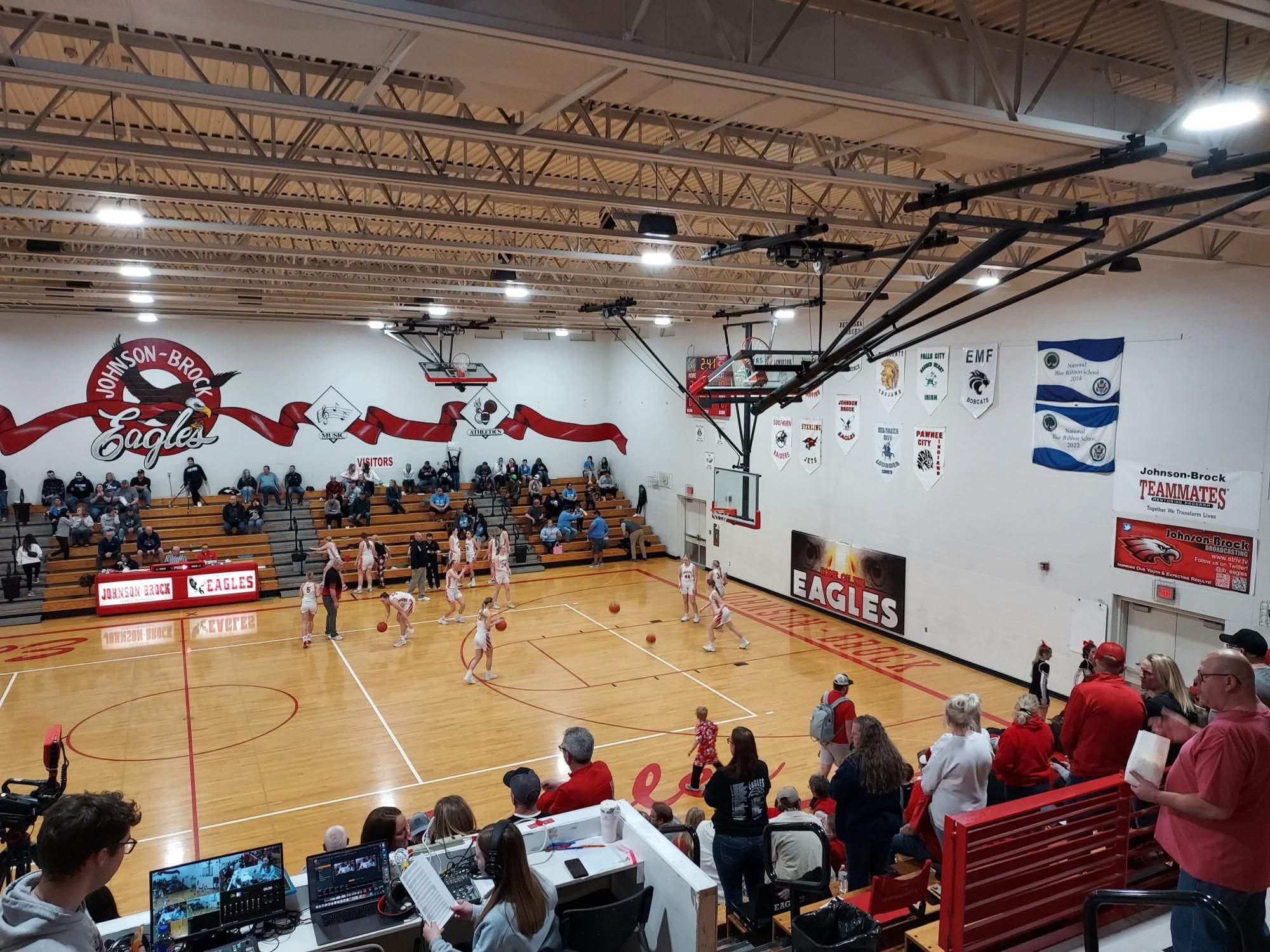 BancroftRosalie Outlasts JohnsonBrock in District D14 Final to Make