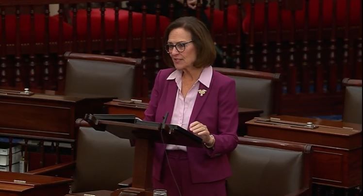 Fischer would expand hours exemptions for ag haulers