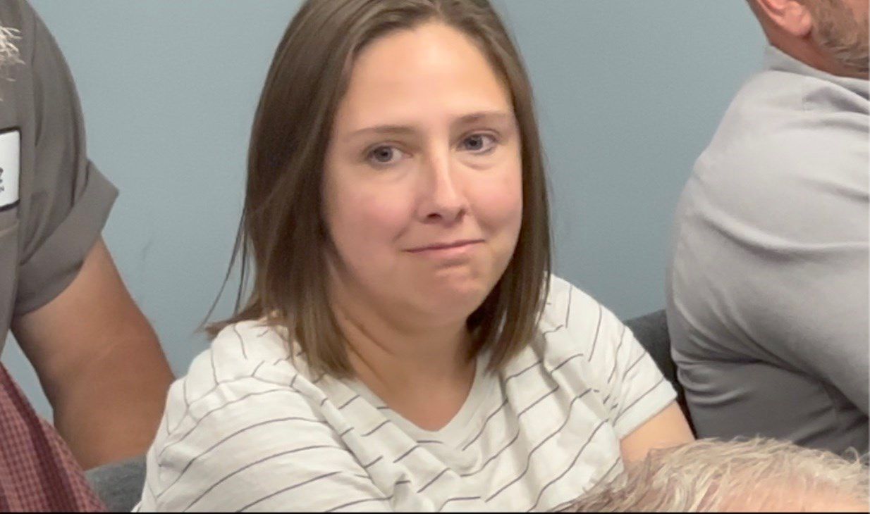 Auburn mayor recall fails, Peru recall underway